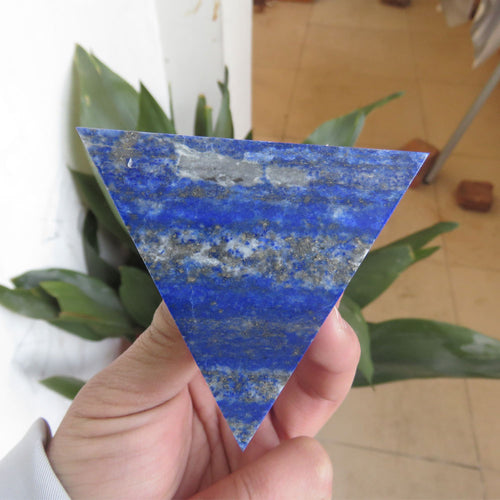 Natural Lapis Lazuli Tetrahedron,   4 Faces, 6 Edges, 7cm,   110g  Handmade Pyramid,     Reiki / Healing